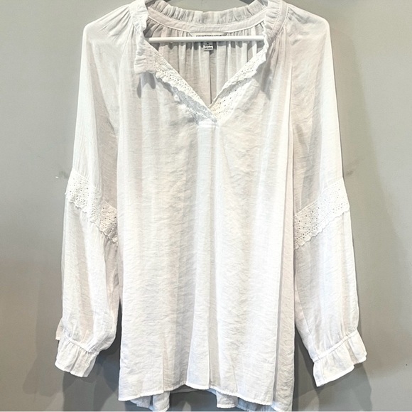 Counterparts Tops - Counterparts White Long Sleeve Peasant Blouse with Lace Women’s Size XL NWOT
